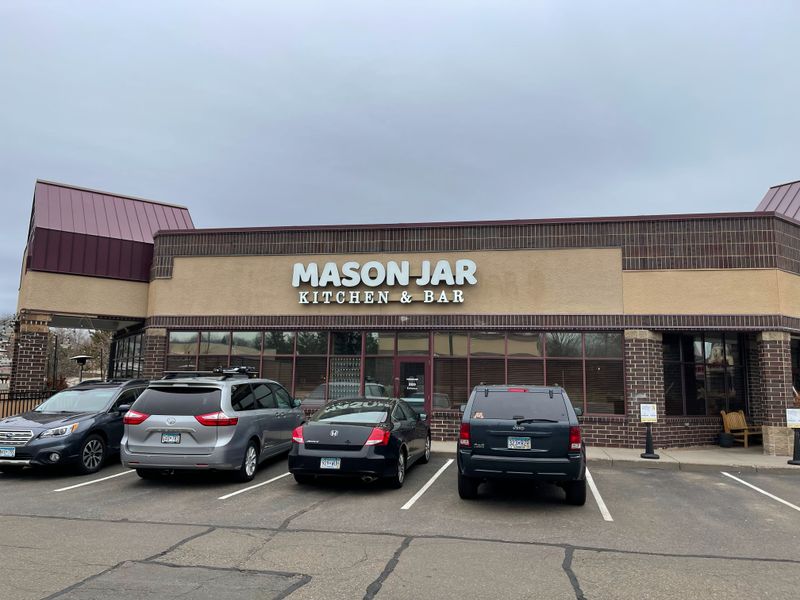 Mason Jar Kitchen & Bar – Eagan