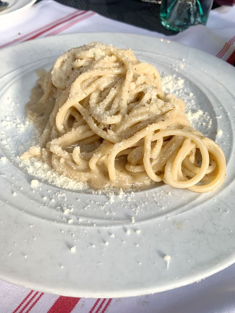 The Cacio e Pepe Deserves Its Own Fan Club
