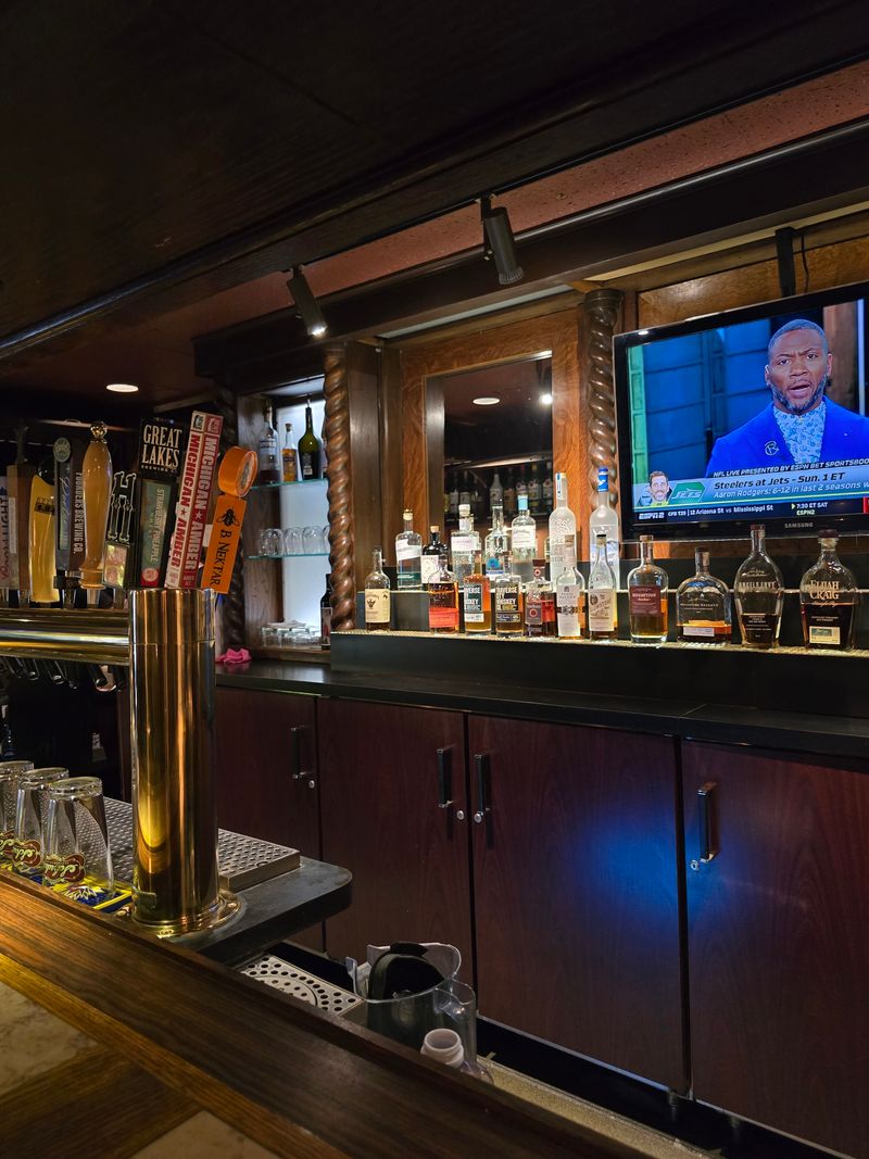 Honey Fig Baked Brie To Share