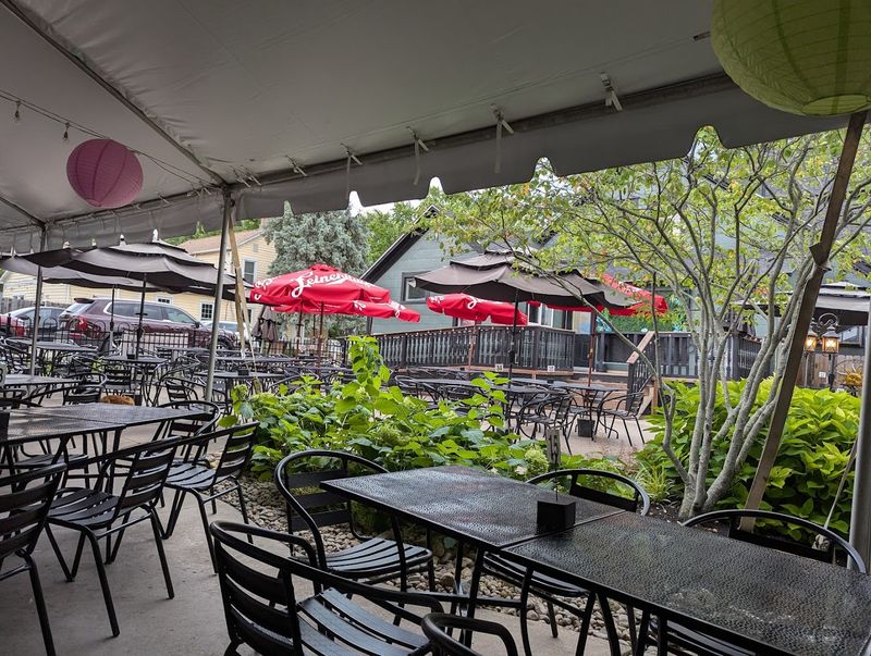 The Cafe That Springboro Built Its Lunch Breaks Around