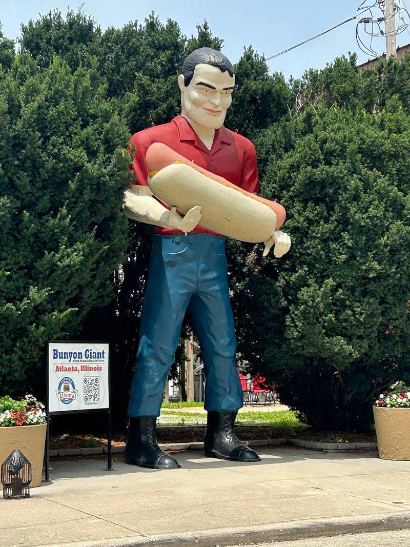 The California Factory Behind A Fiberglass Family