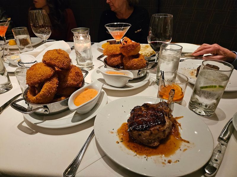 Fleming’s (Livonia)