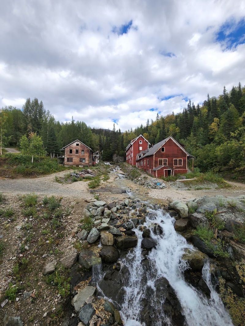 The Car-Free Frontier Gem