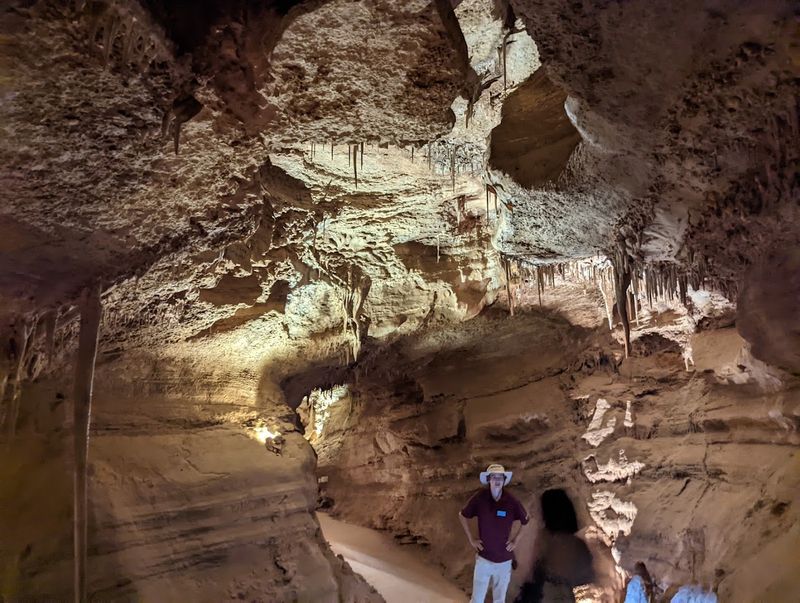 The Cave Tours That Actually Deliver on the Hype The Cave Tours That Actually Deliver on the Hype