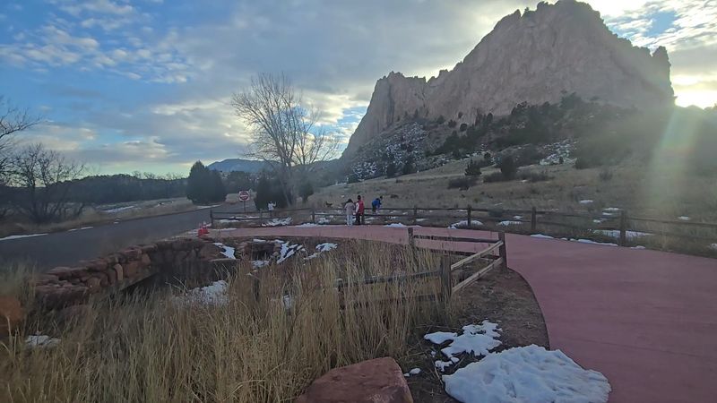 The Central Garden Trail Keeps The Big Scenery Simple