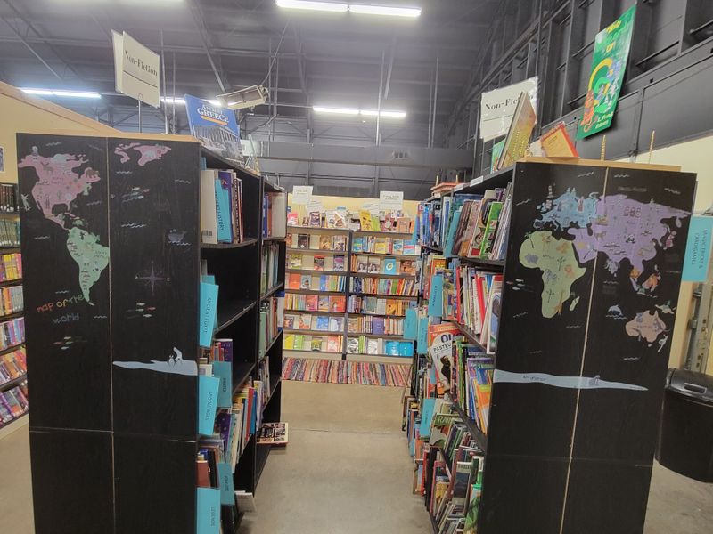 A Book Lover’s Paradise: Vast Selections Await