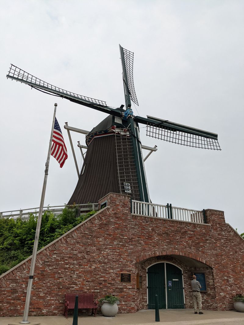De Immigrant Windmill