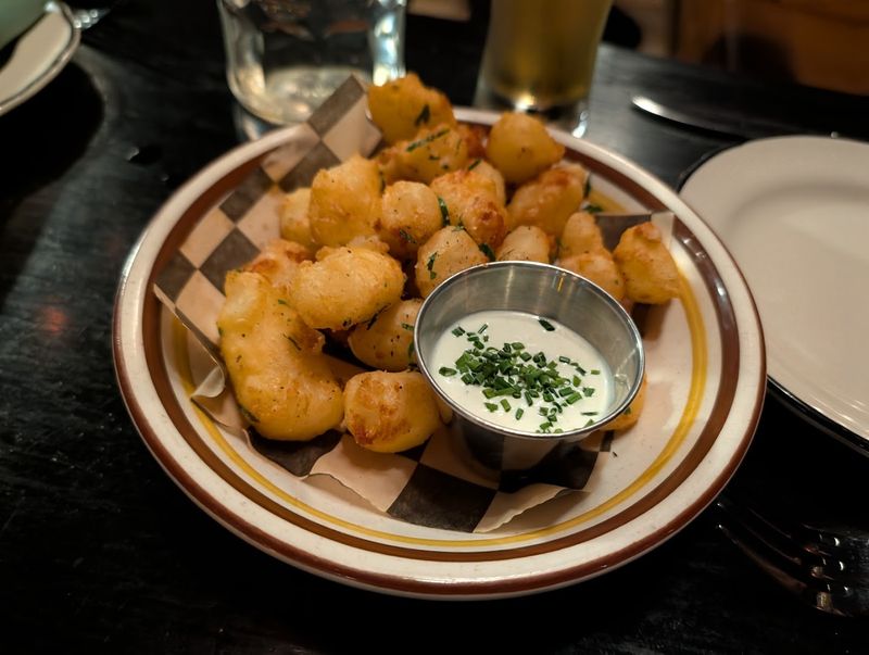 The Cheese Curds Have a Cult Following for a Real Reason