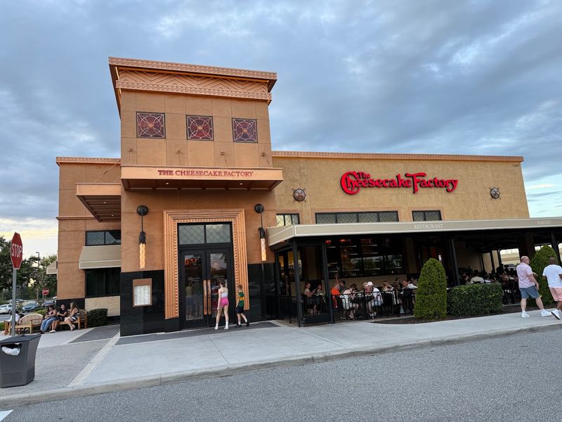 The Cheesecake Factory, Orlando (Regency Village Dr)