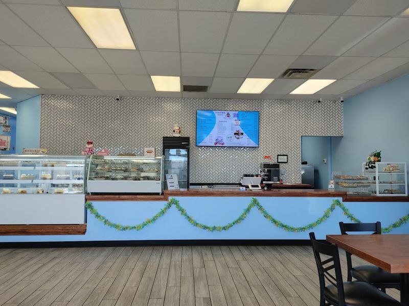 Holston's Baking Co., Milford