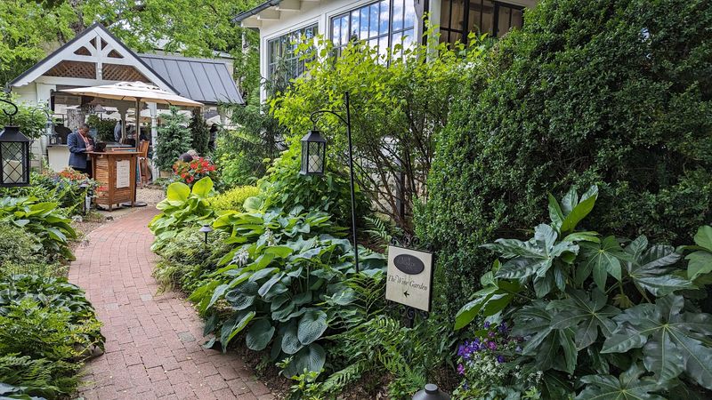 Madison's Restaurant