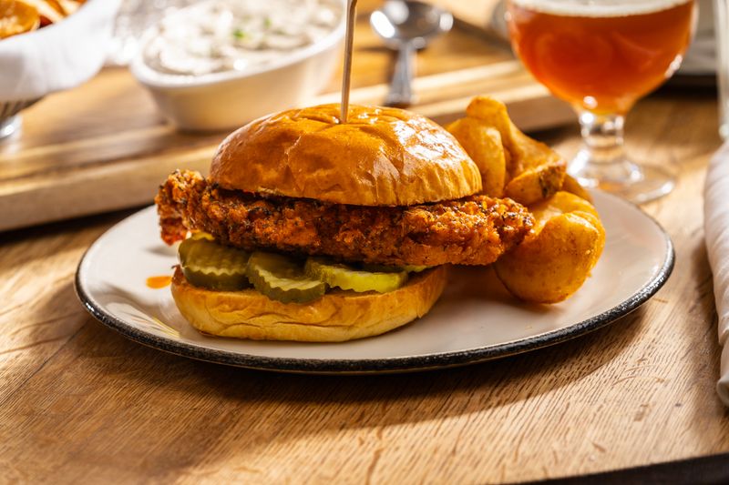 White Horse Inn – Metamora