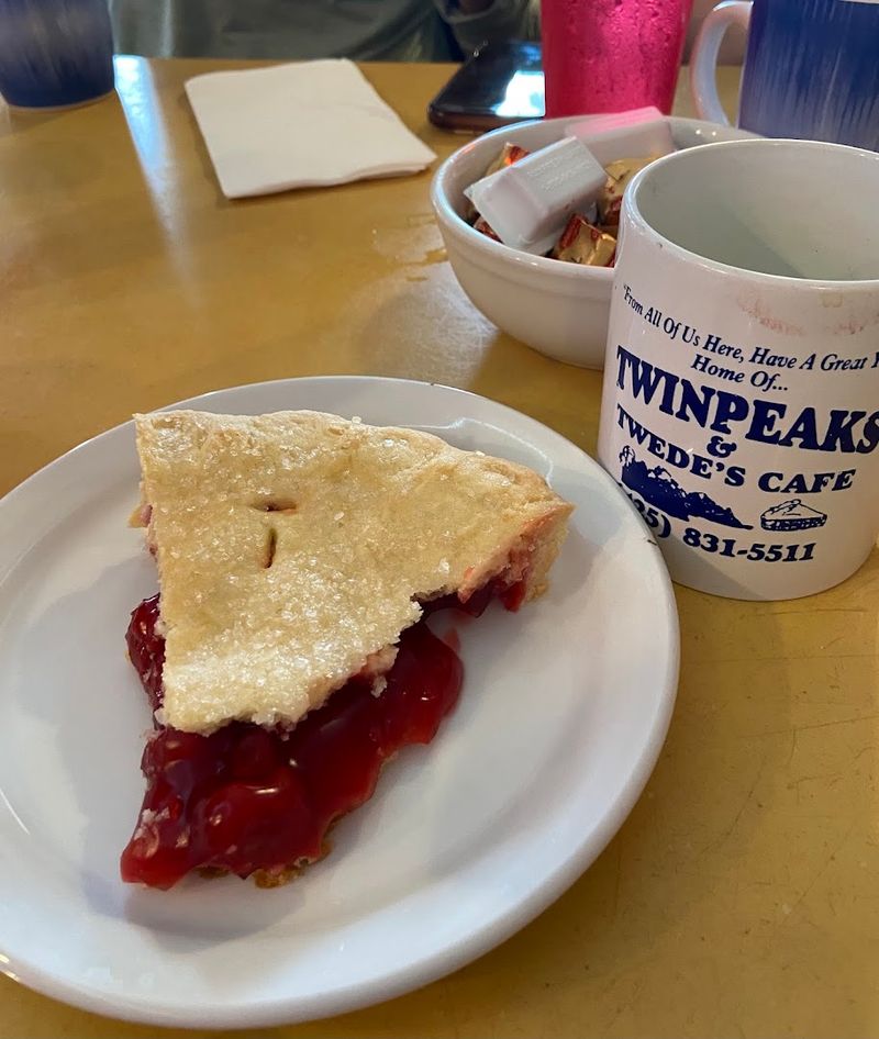 The Cherry Pie That Deserves Its Own Fan Club The Cherry Pie That Deserves Its Own Fan Club
