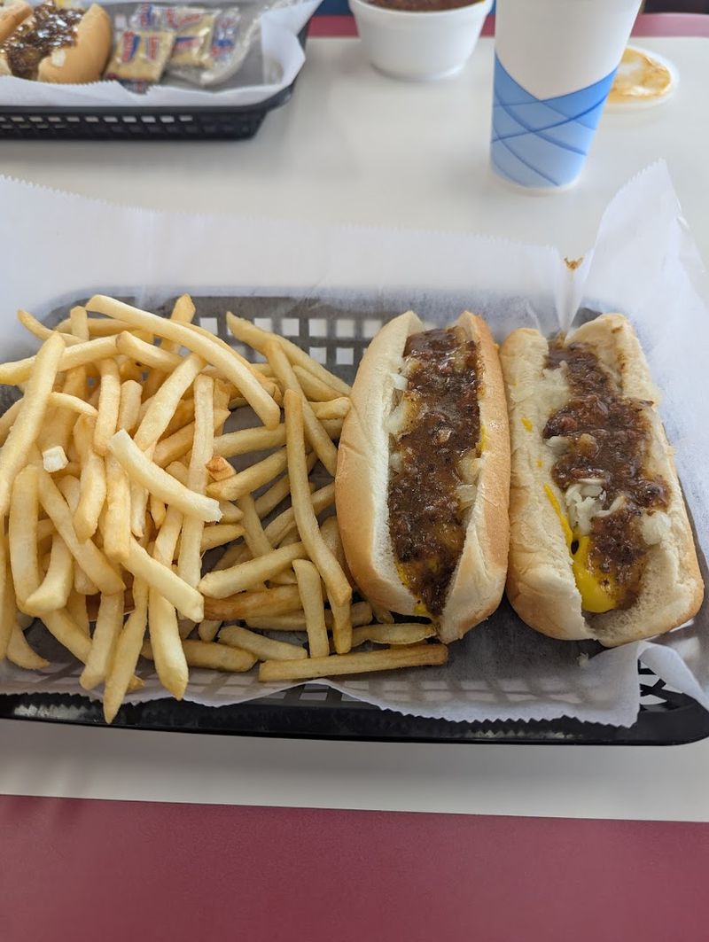 Cheese Fries That Come in a Mountain, Not a Cup