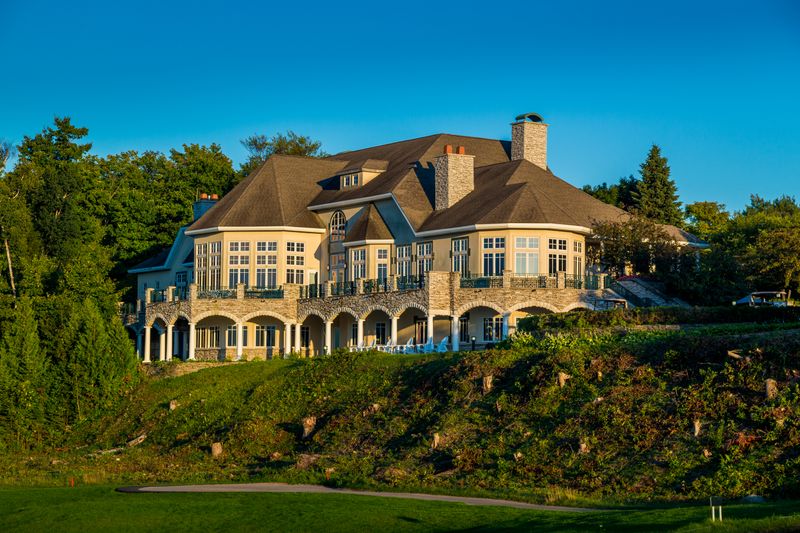 The Links Grille At Bay Harbor Golf Club, Petoskey Area