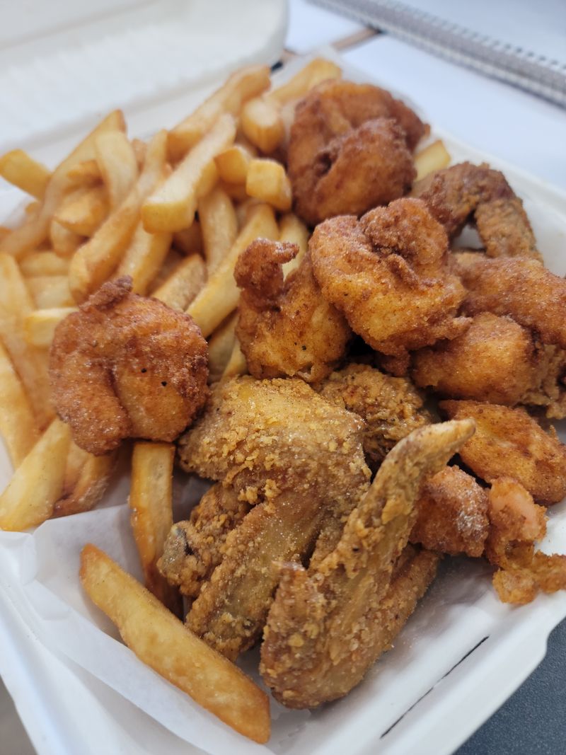 Bangin' Fish & Chicken - 8519 Liberty Rd, Randallstown