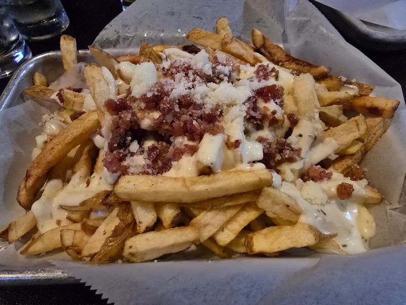 Crab Fries Are the Sleeper Hit of the Menu