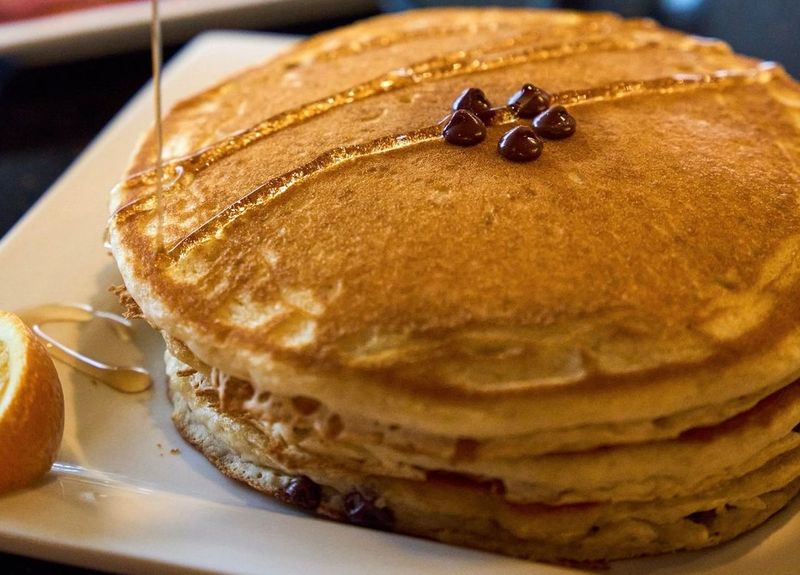 Pancakes So Big, They Actually Shock First-Time Visitors