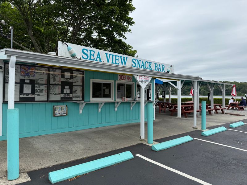 Sea View Snack Bar, Mystic