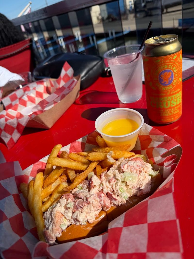 The Classic Lobster Roll