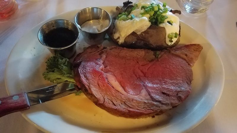 The Prime Rib Ritual That Has Never Gone Out Of Style
