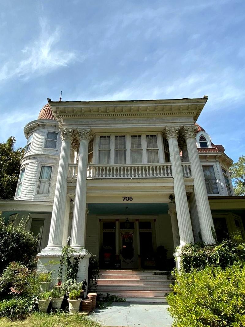 The Allen House, Monticello
