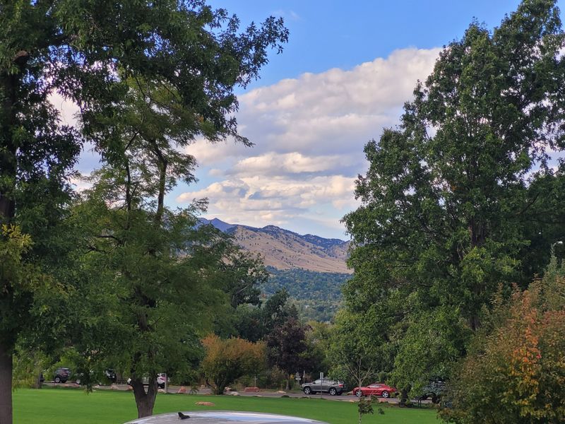 First Glance, Boulder Quiet
