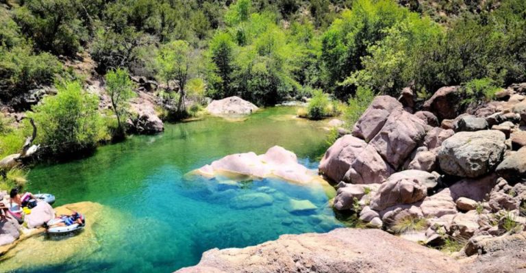 The Clearest Spring In Arizona Is Almost Too Gorgeous To Be Real