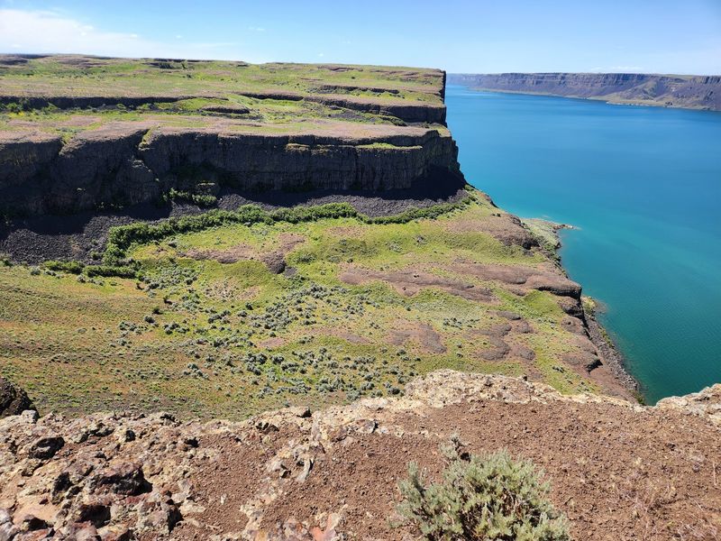 The Climb To A 360-Degree Lake View