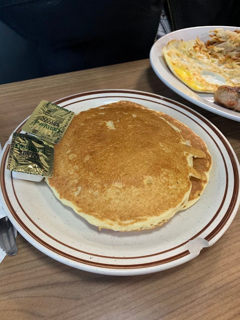 The Golden Pancake House - Centralia