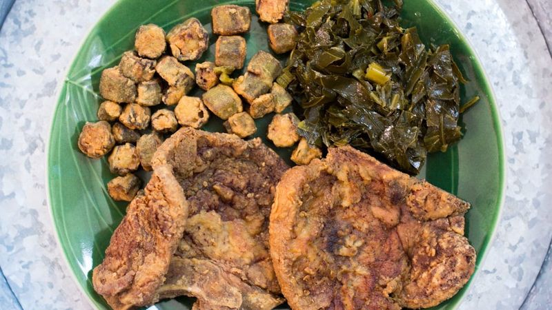 Slade’s Bar & Grill, Roxbury 