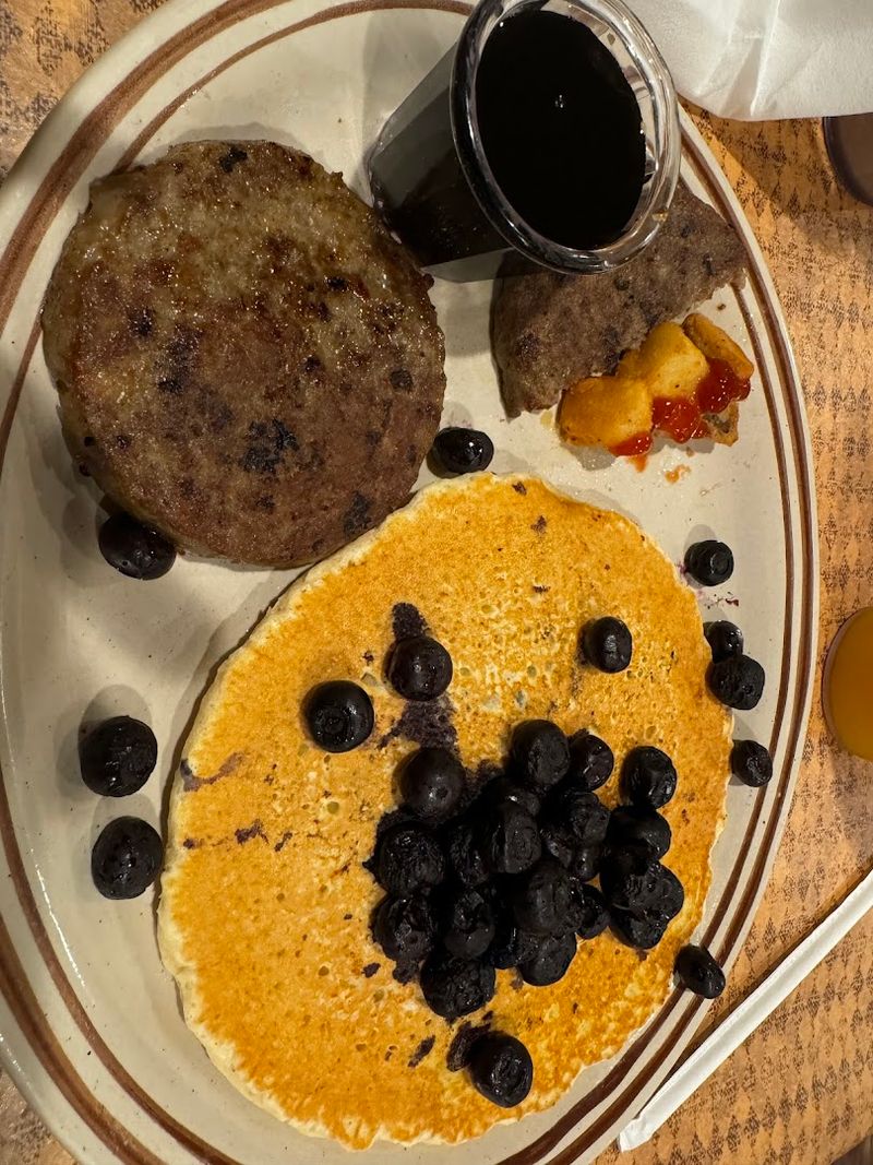 The Pancakes That Earned A Standing Ovation