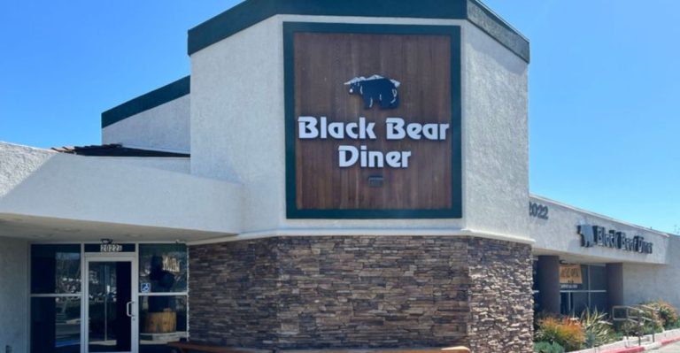 The Colorado Diner Where Perfectly Fried Fish Makes Every Friday Special