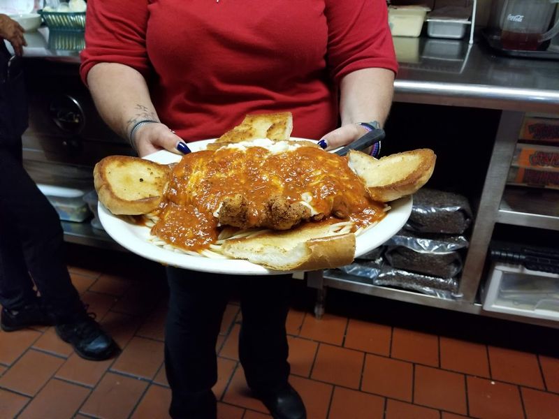 The Marinara Sauce That Deserves Its Own Fan Club