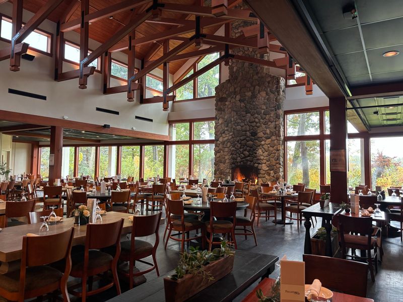 Fieldstone Grill, Portage