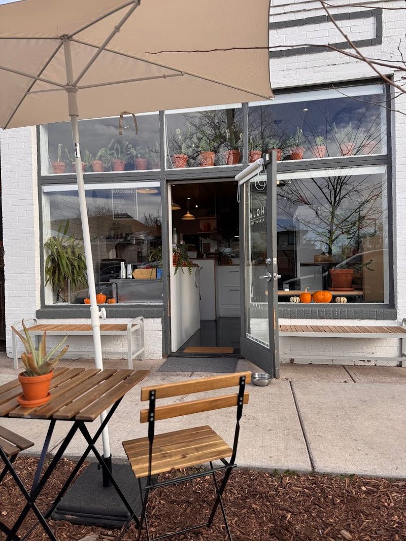 The Community Feel That Most Restaurants Only Pretend To Have