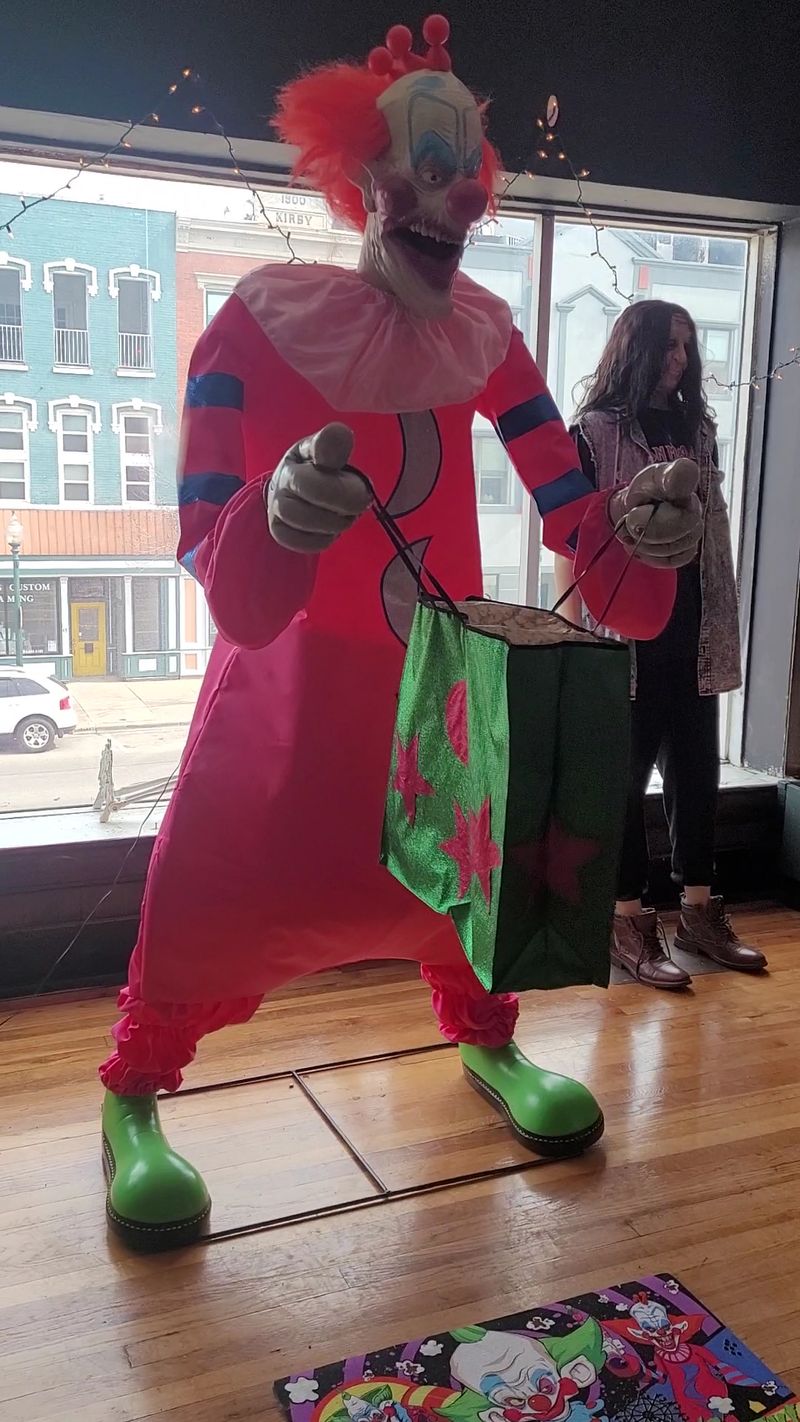 Hosts, Guides, And Small Talk Lore