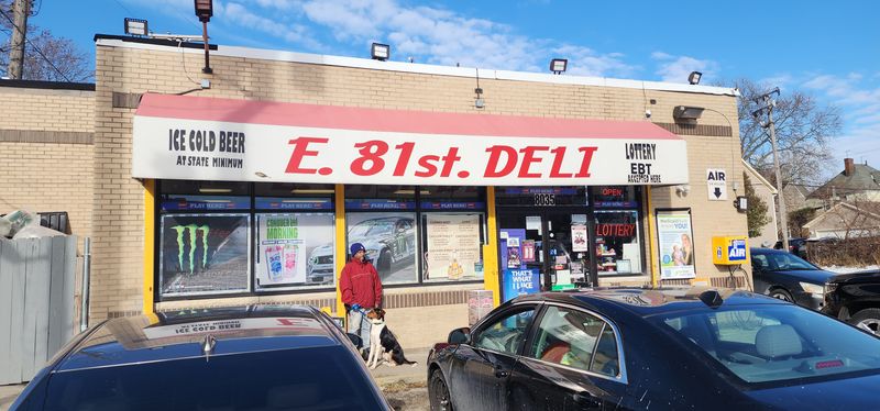 People Are Literally Traveling From Other States