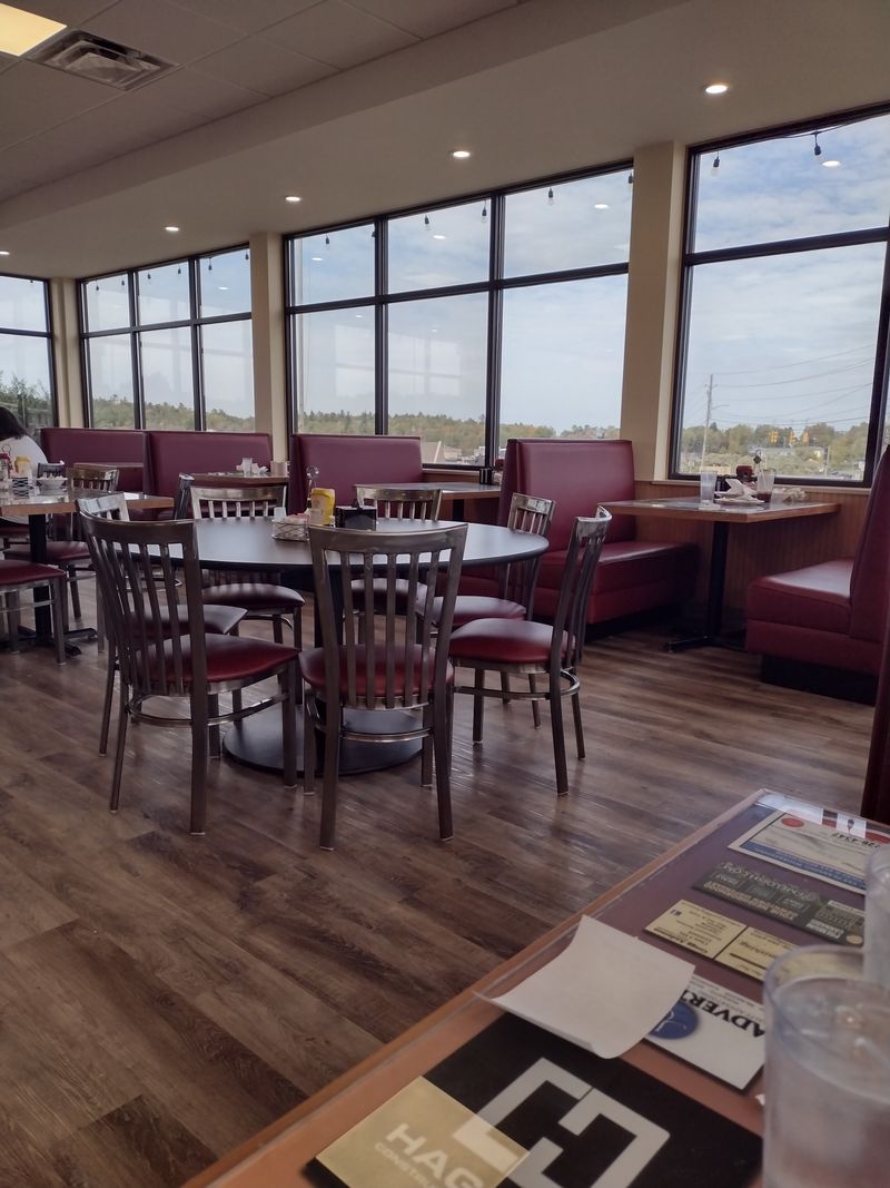 Jeffrey's Restaurant — Marquette