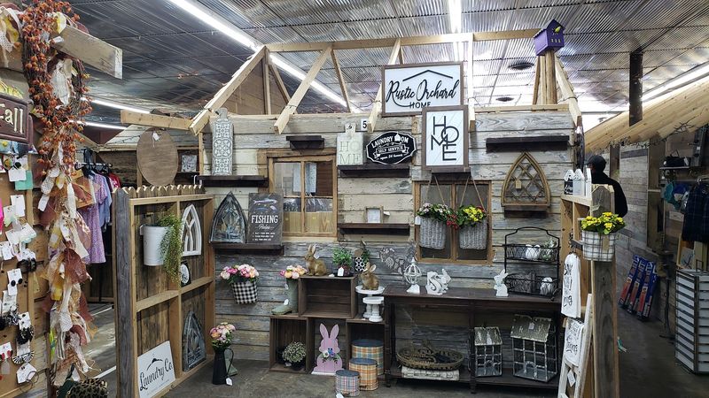 Gypsy Underground Flea Market, Murfreesboro