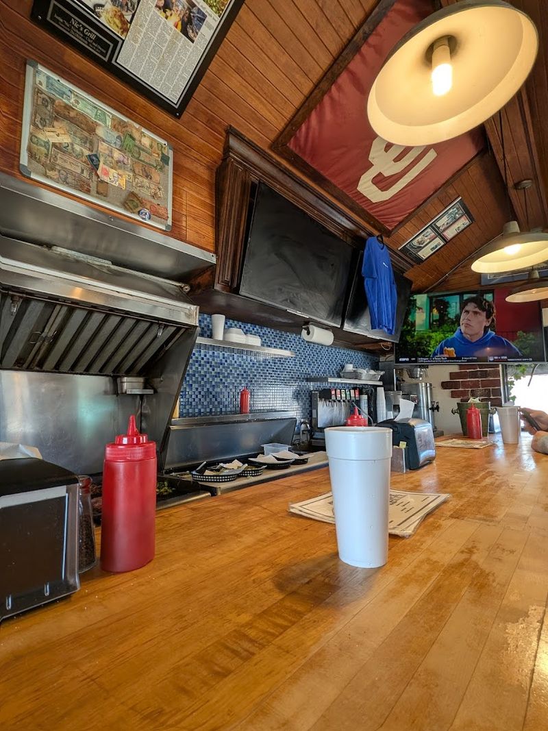 Tips For Making Your Nic's Grill Visit Smooth