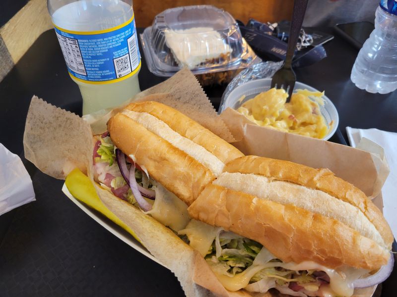 Sandwiches Built on Reputation Alone