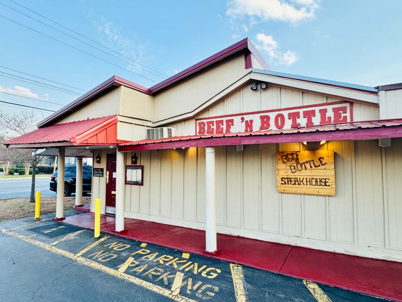 Beef ‘N Bottle Steakhouse