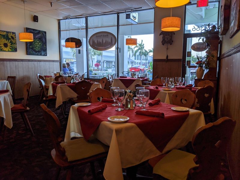 The Cozy And Authentically Decorated Interior Worth Admiring The Cozy And Authentically Decorated Interior Worth Admiring