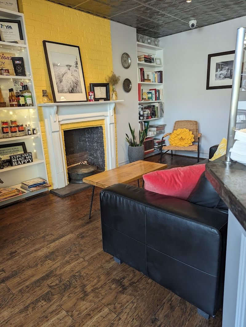 The Cozy Atmosphere That Keeps People Lingering Longer