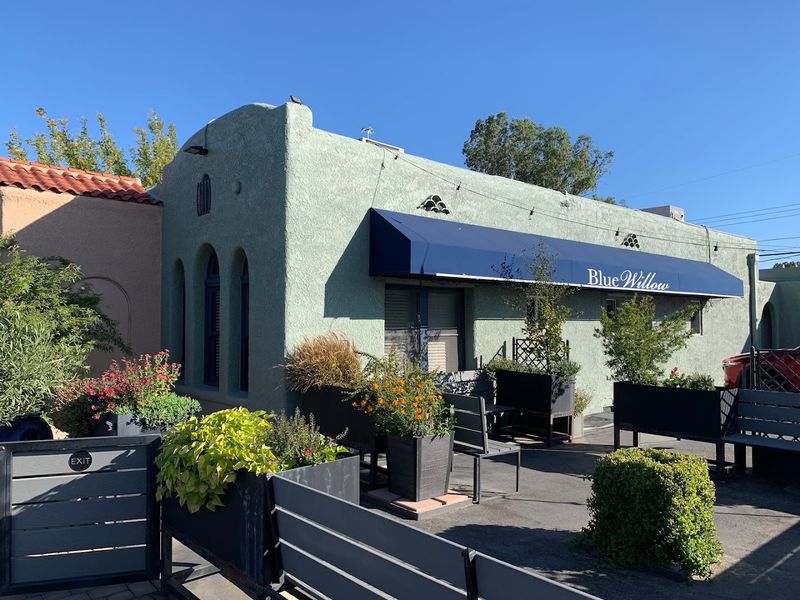 Practical Tips For Planning Your Visit To Blue Willow