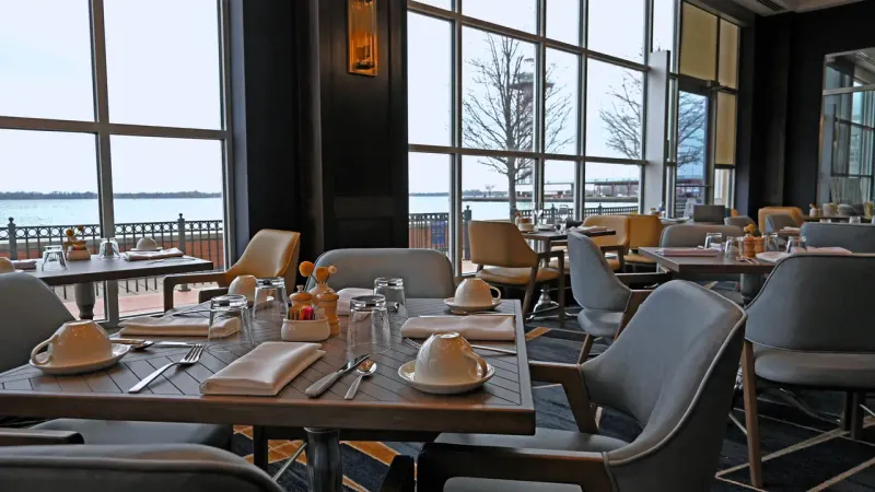 Captain's Table in Erie