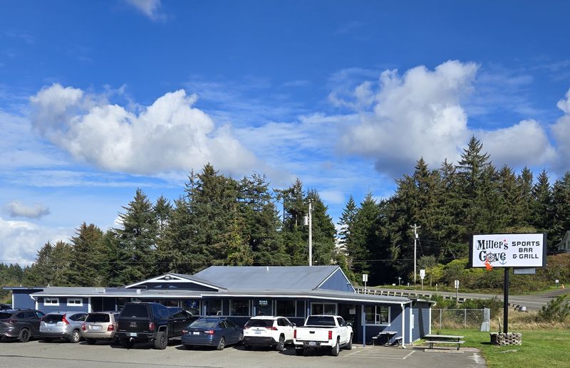 Miller's At The Cove — Charleston / Coos Bay