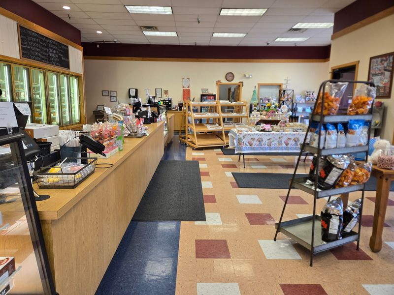 The Cozy Shop Atmosphere