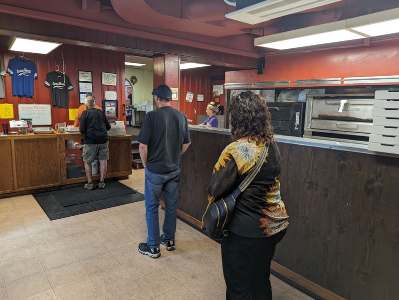 Navigating the Wait Times and Phone Lines